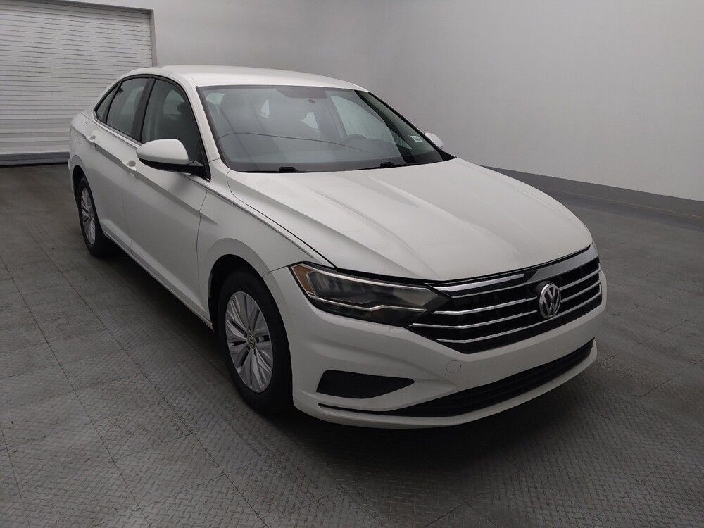 2019 Volkswagen Jetta in Gainesville, FL 32609 - 18131025 13