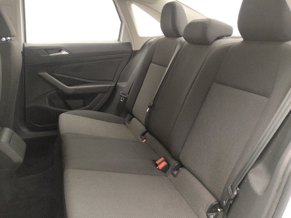 2019 Volkswagen Jetta in Gainesville, FL 32609 - 18131025 18