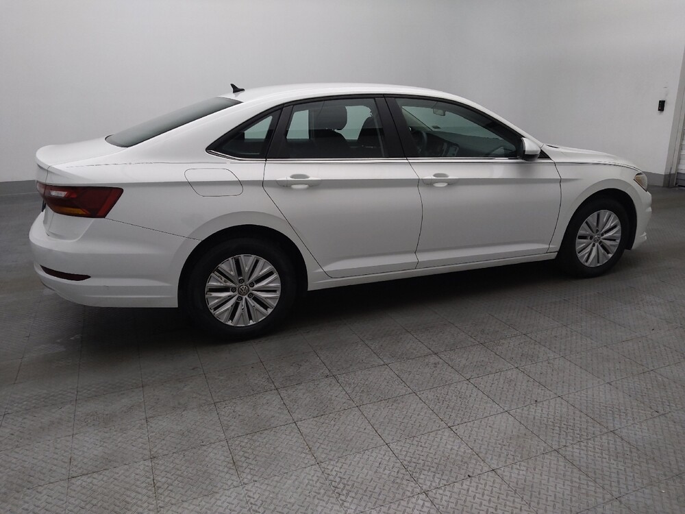 2019 Volkswagen Jetta in Gainesville, FL 32609 - 18131025 10