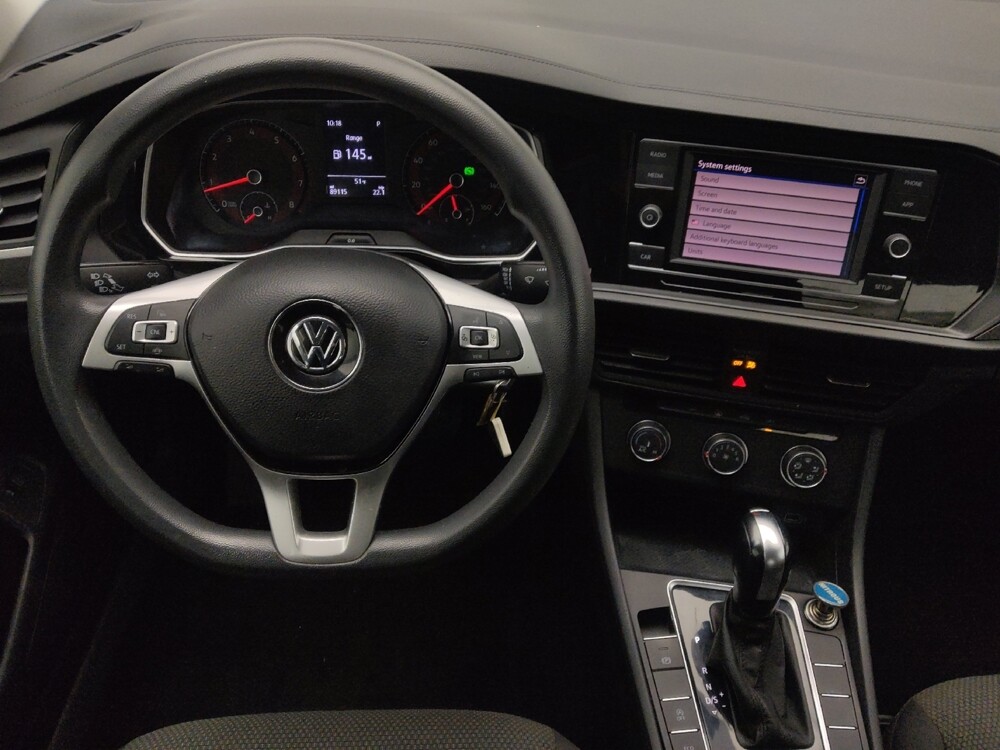 2019 Volkswagen Jetta in Gainesville, FL 32609 - 18131025 22