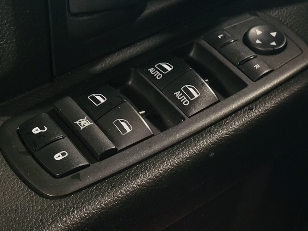 2018 RAM 1500 in Gainesville, FL 32609 - 18131026 27