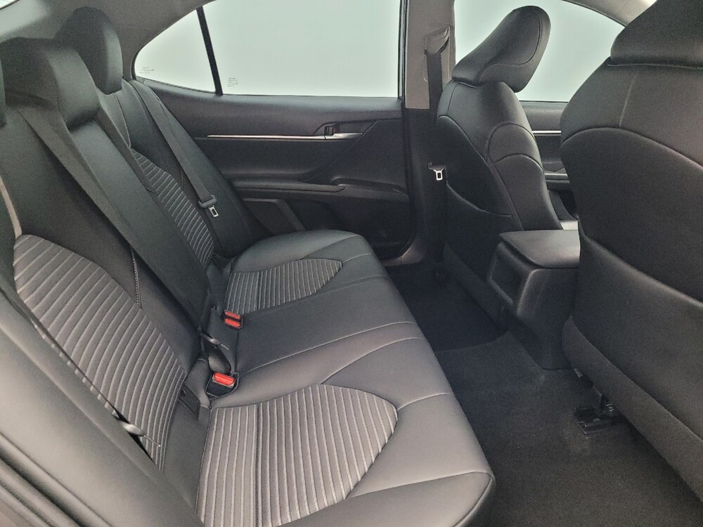 2021 Toyota Camry in Jacksonville, FL 32225 - 18131031 19