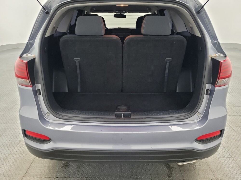 2020 Kia Sorento in Savannah, GA 31419 - 18131034 29