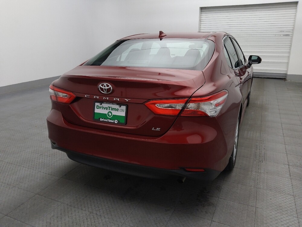 2019 Toyota Camry in Gainesville, FL 32609 - 18131035 7