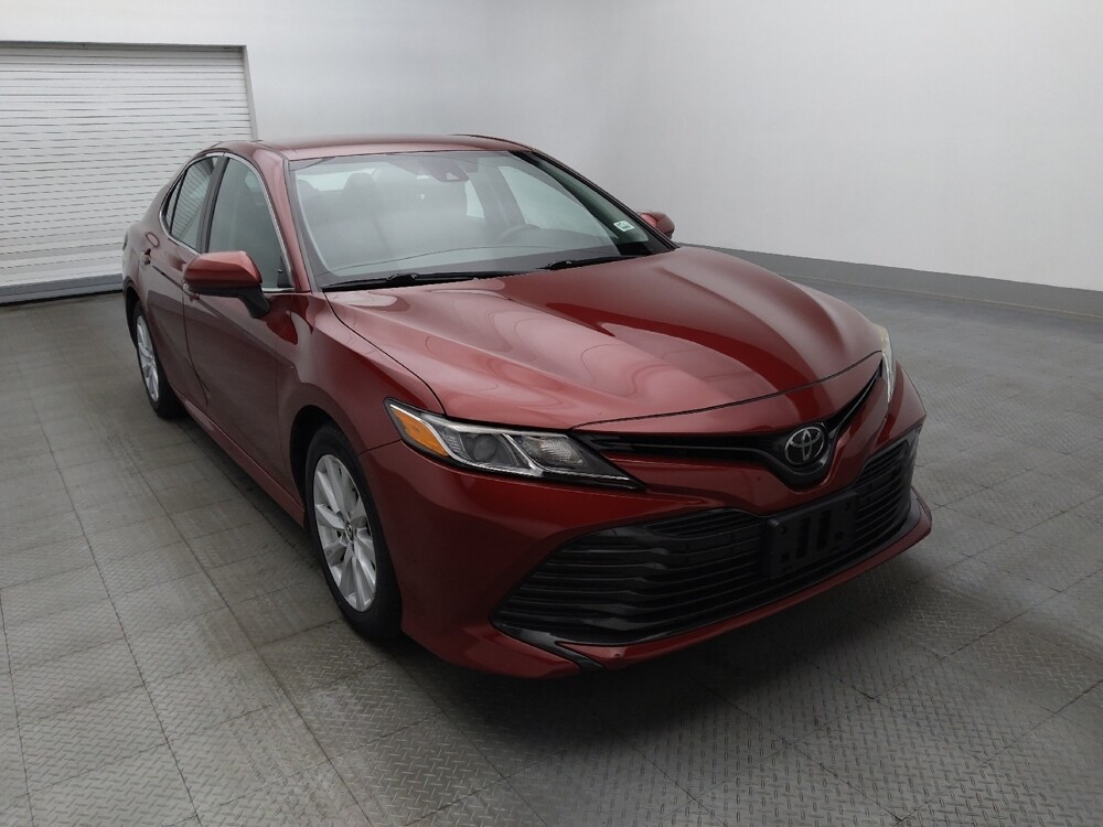 2019 Toyota Camry in Gainesville, FL 32609 - 18131035 13