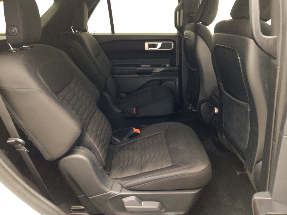 2020 Ford Explorer in Savannah, GA 31419 - 18131042 19