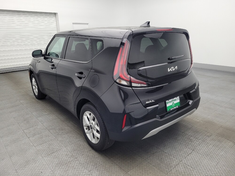 2025 Kia Soul in Jacksonville, FL 32225 - 18131049 5