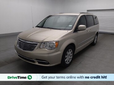 2015 Chrysler Town & Country in Salem, VA 24153