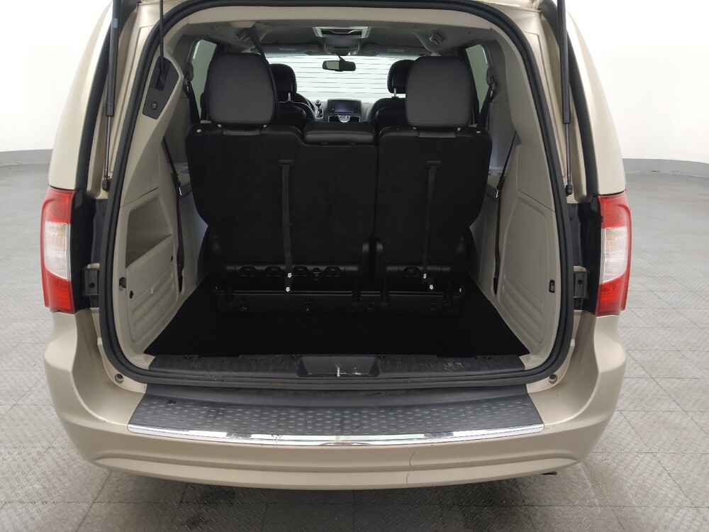 2015 Chrysler Town & Country in Salem, VA 24153 - 18131050 29