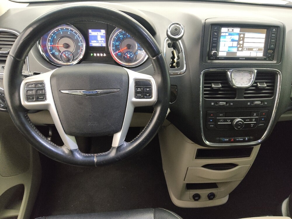 2015 Chrysler Town & Country in Salem, VA 24153 - 18131050 22