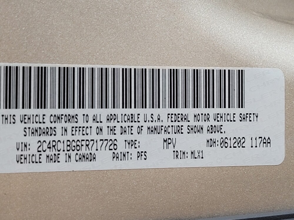 2015 Chrysler Town & Country in Salem, VA 24153 - 18131050 33