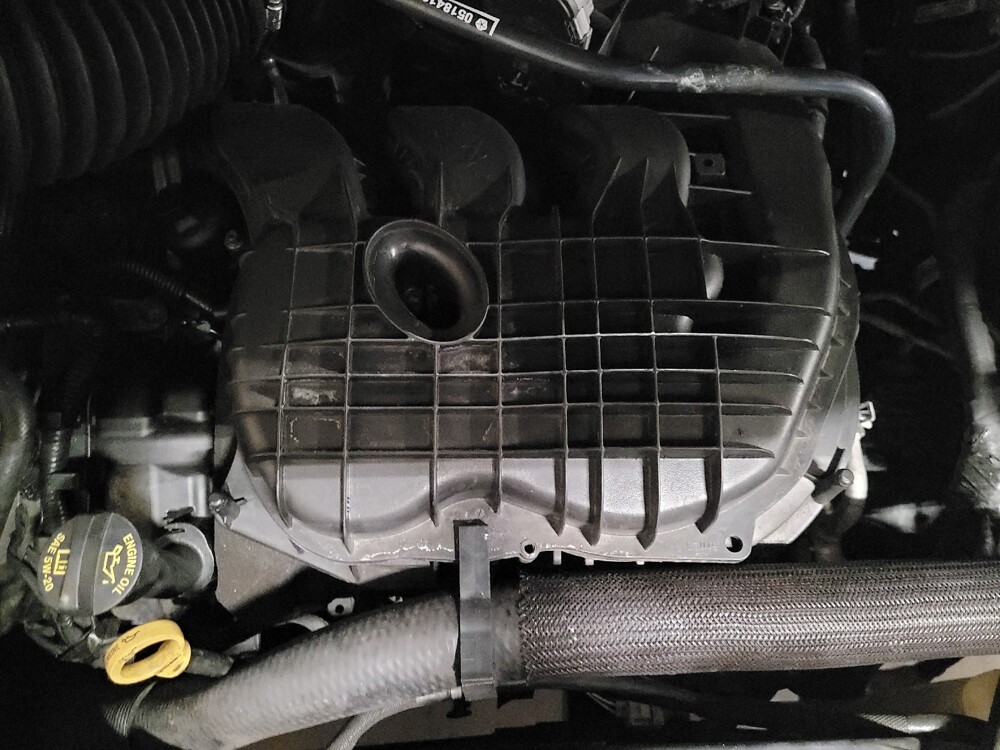 2015 Chrysler Town & Country in Salem, VA 24153 - 18131050 30