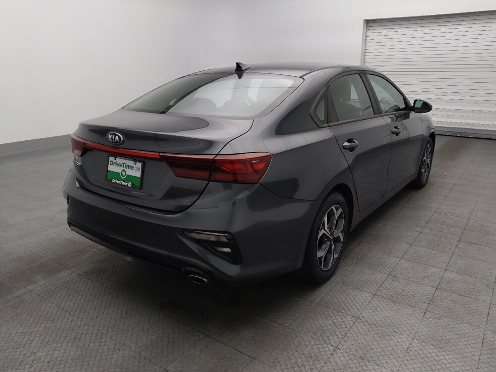 2019 Kia Forte in Jacksonville, FL 32225 - 18131051 9