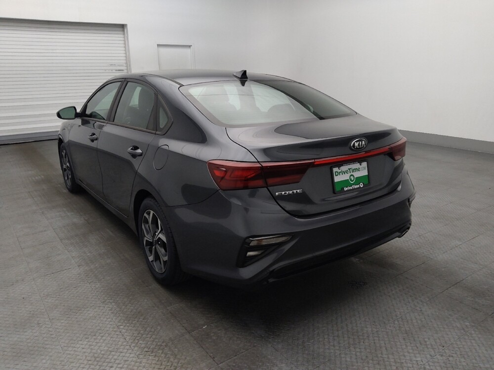 2019 Kia Forte in Jacksonville, FL 32225 - 18131051 5
