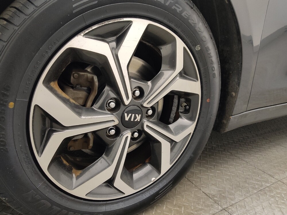 2019 Kia Forte in Jacksonville, FL 32225 - 18131051 31