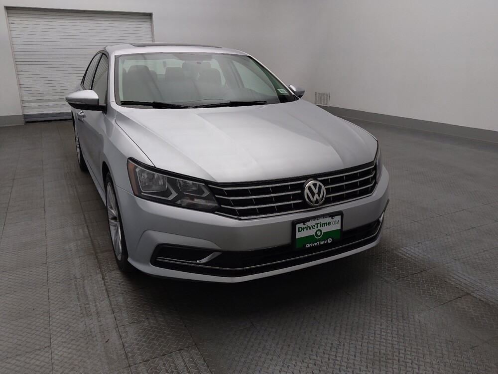 2019 Volkswagen Passat in Pensacola, FL 32505 - 18131055 14