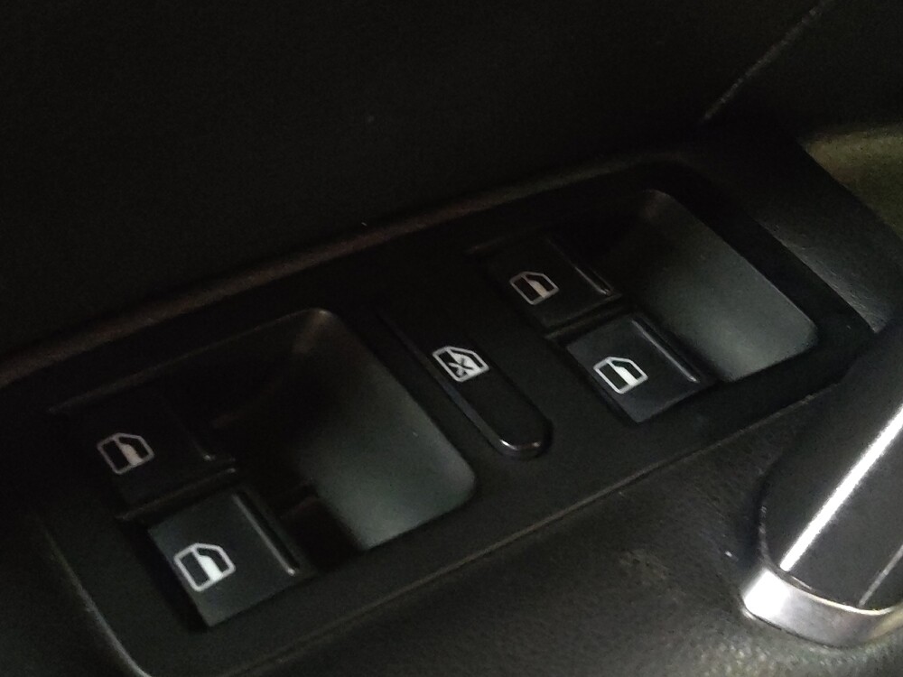 2019 Volkswagen Passat in Pensacola, FL 32505 - 18131055 27