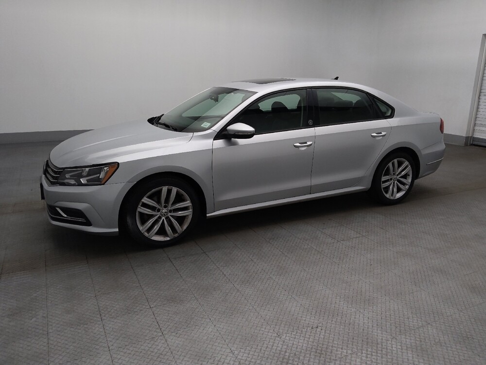 2019 Volkswagen Passat in Pensacola, FL 32505 - 18131055 2