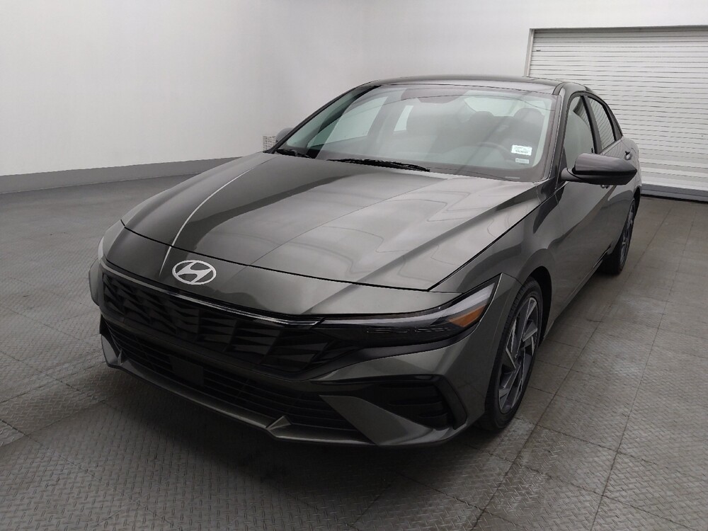 2025 Hyundai Elantra in Gainesville, FL 32609 - 18131059 15