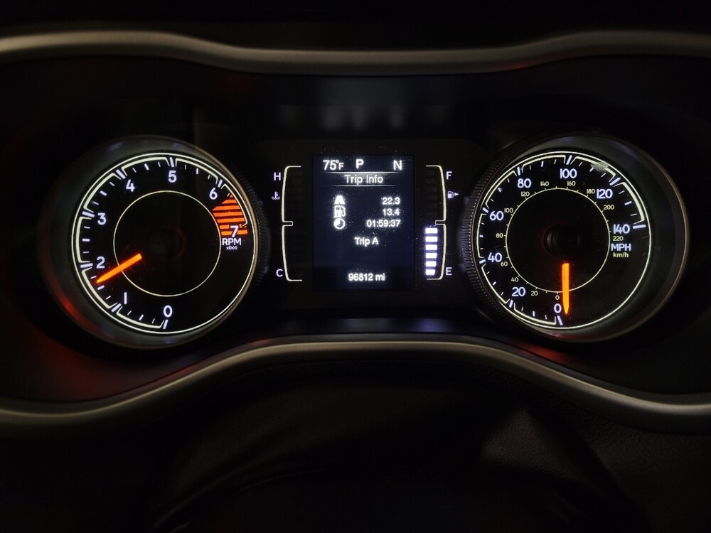 2018 Jeep Cherokee in Pensacola, FL 32505 - 18131064 23