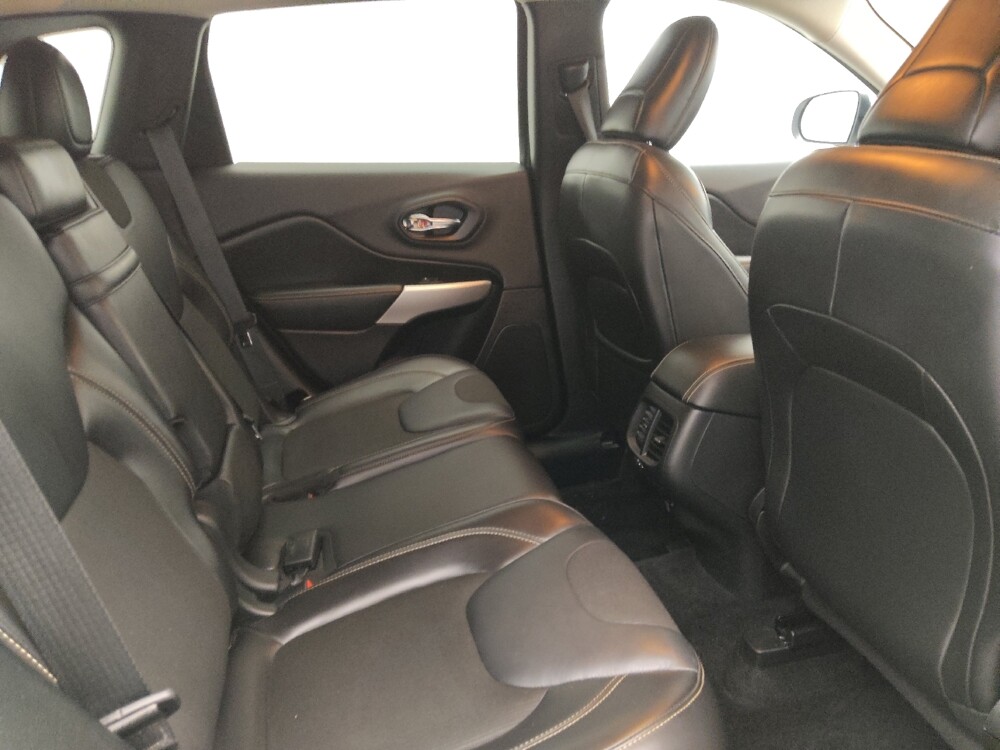 2018 Jeep Cherokee in Pensacola, FL 32505 - 18131064 19