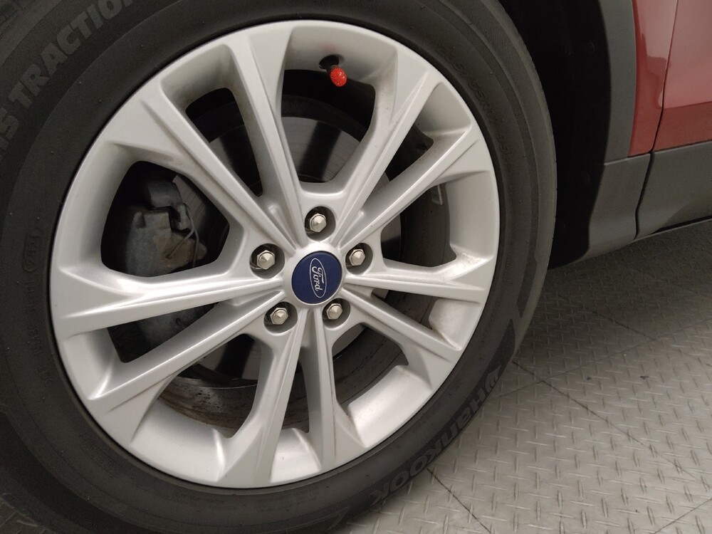 2018 Ford Escape in Savannah, GA 31419 - 18131065 31