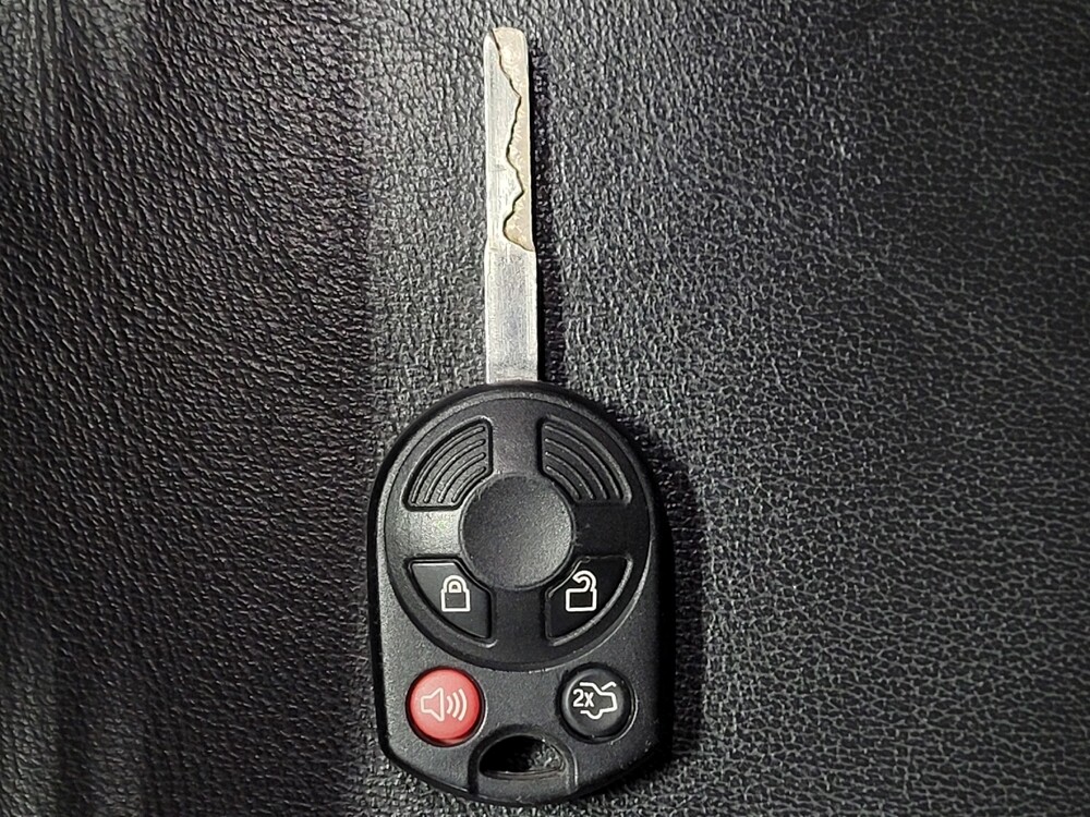 2018 Ford Escape in Savannah, GA 31419 - 18131065 32