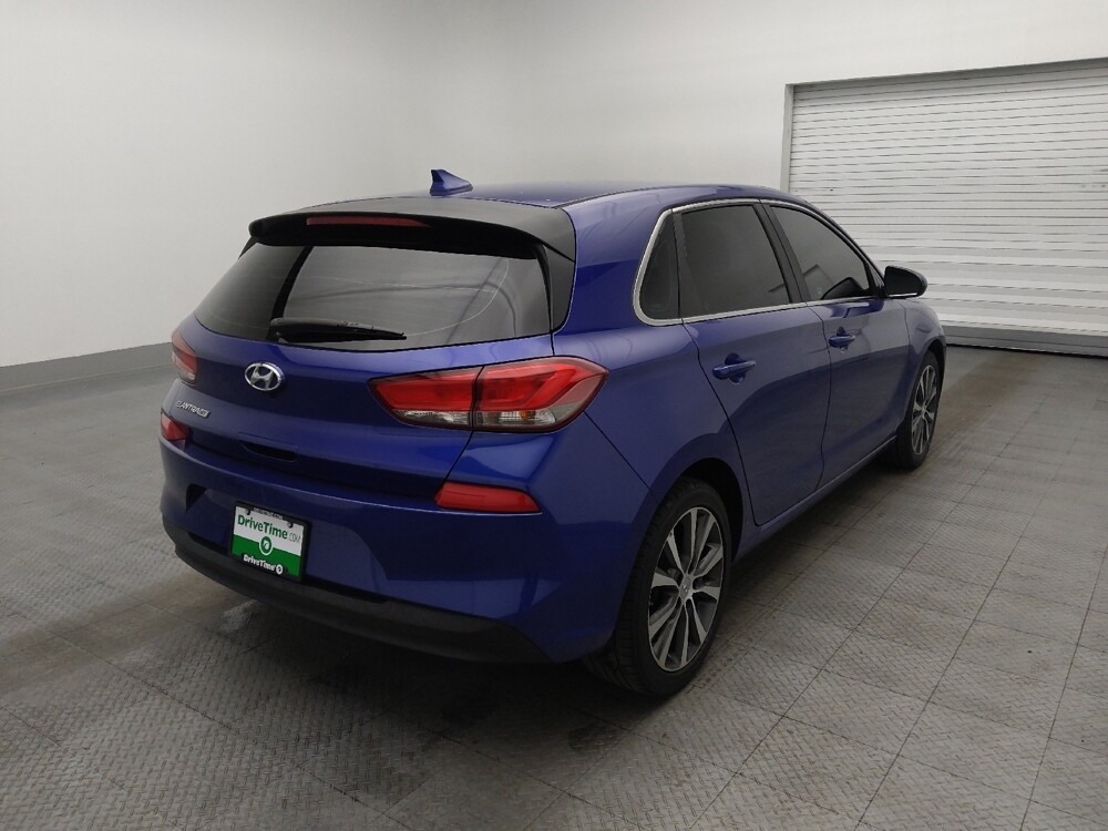 2019 Hyundai Elantra in Jacksonville, FL 32210 - 18131071 9