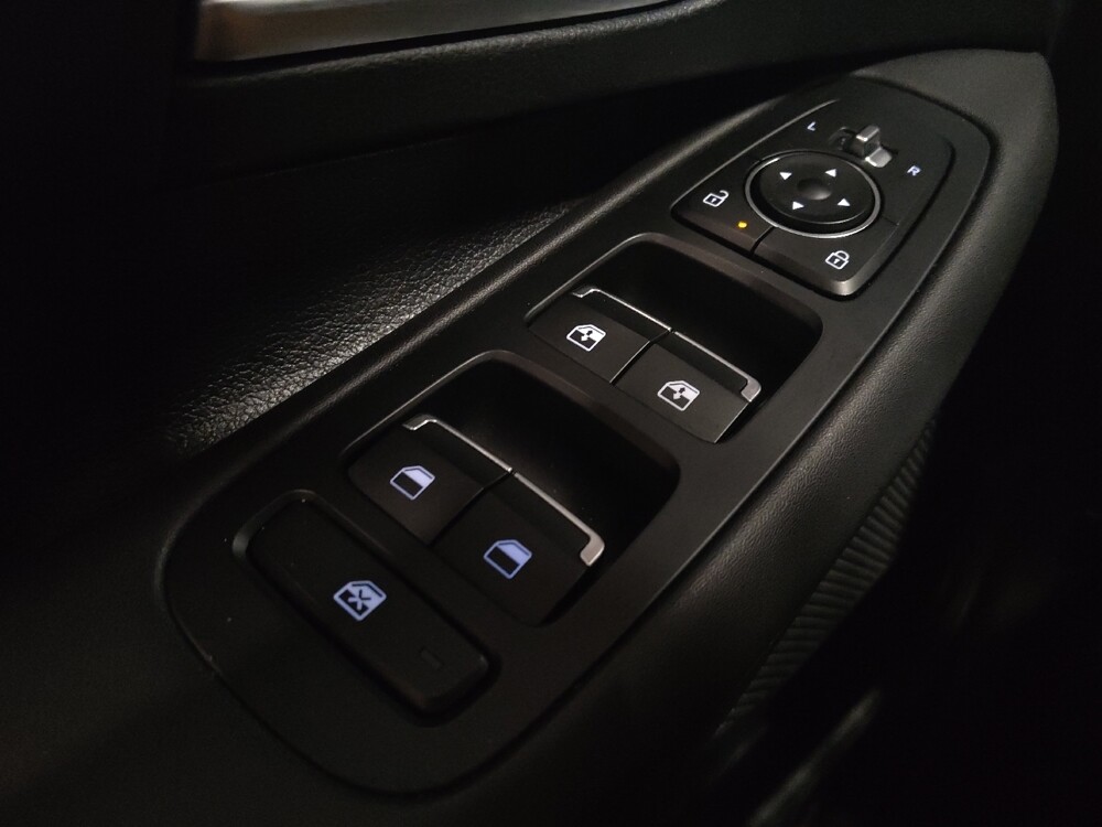 2025 Hyundai Sonata in Pensacola, FL 32505 - 18131072 27