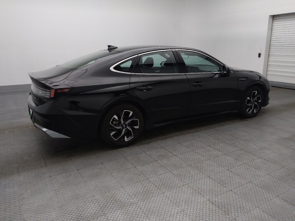 2025 Hyundai Sonata in Pensacola, FL 32505 - 18131072 10