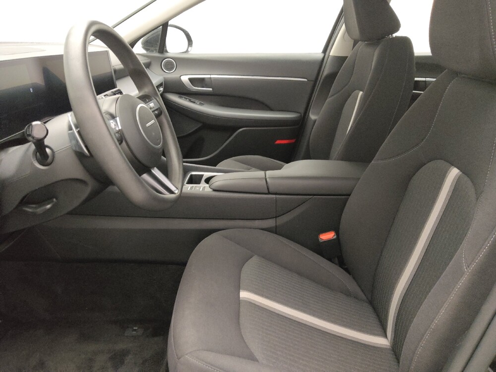 2025 Hyundai Sonata in Pensacola, FL 32505 - 18131072 17