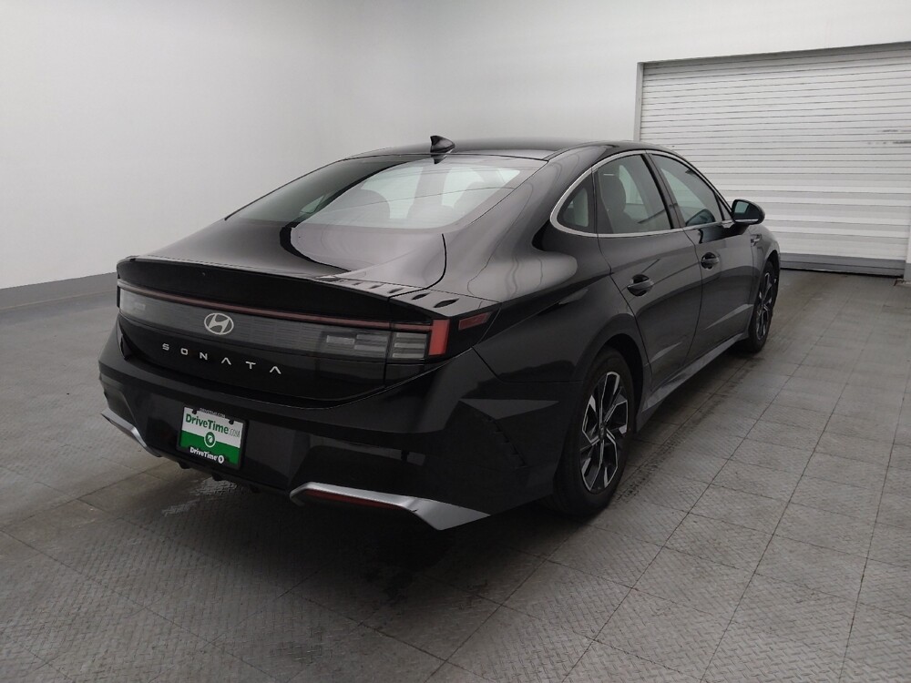 2025 Hyundai Sonata in Pensacola, FL 32505 - 18131072 9