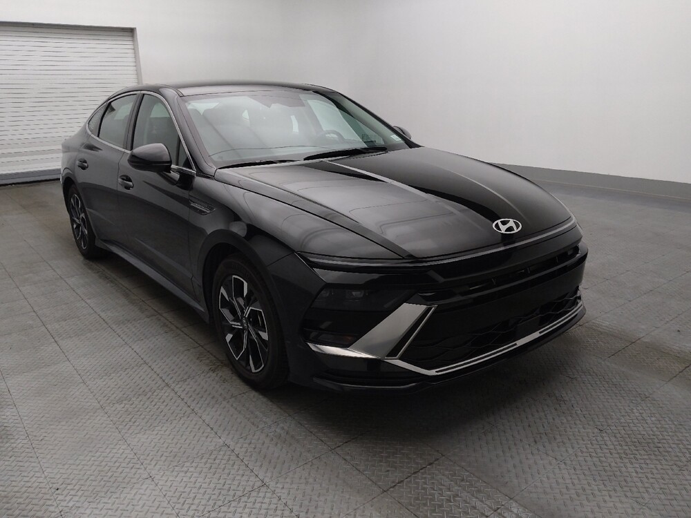 2025 Hyundai Sonata in Pensacola, FL 32505 - 18131072 13