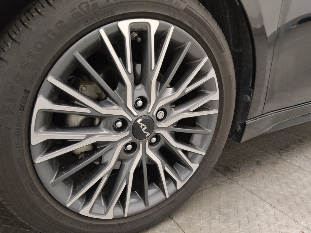 2022 Kia Forte in Gainesville, FL 32609 - 18131073 31