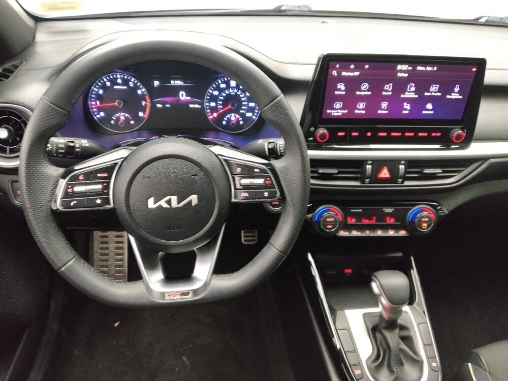 2022 Kia Forte in Gainesville, FL 32609 - 18131073 22