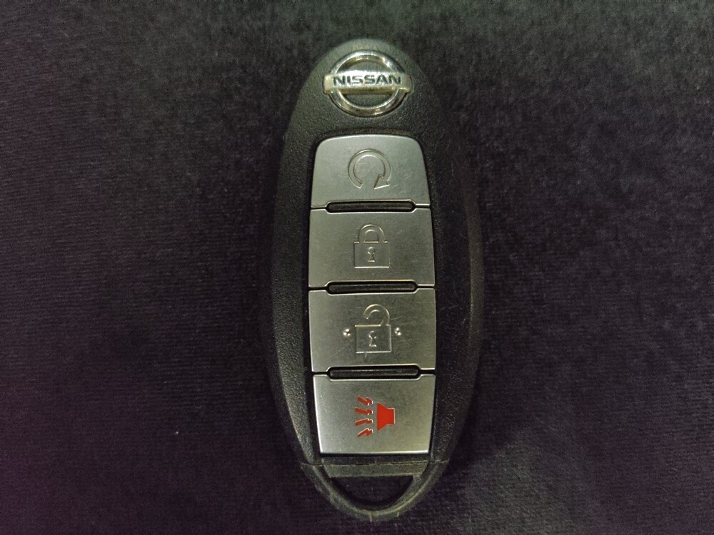 2018 Nissan Murano in Savannah, GA 31419 - 18131074 32