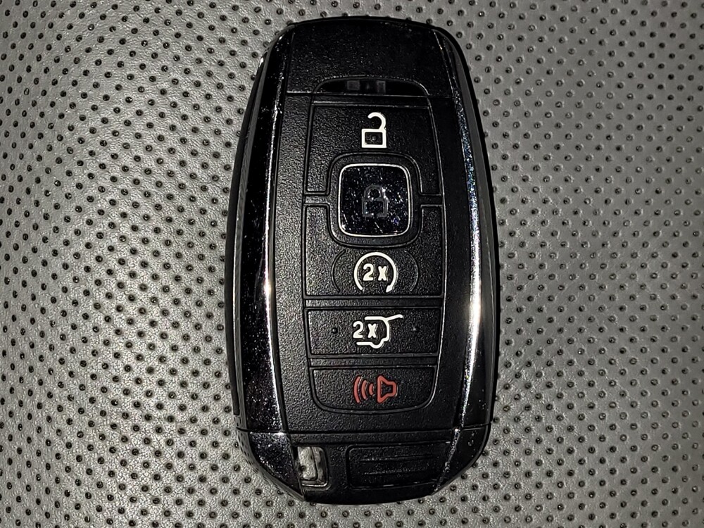 2018 Lincoln Navigator L in Pensacola, FL 32505 - 18131075 32