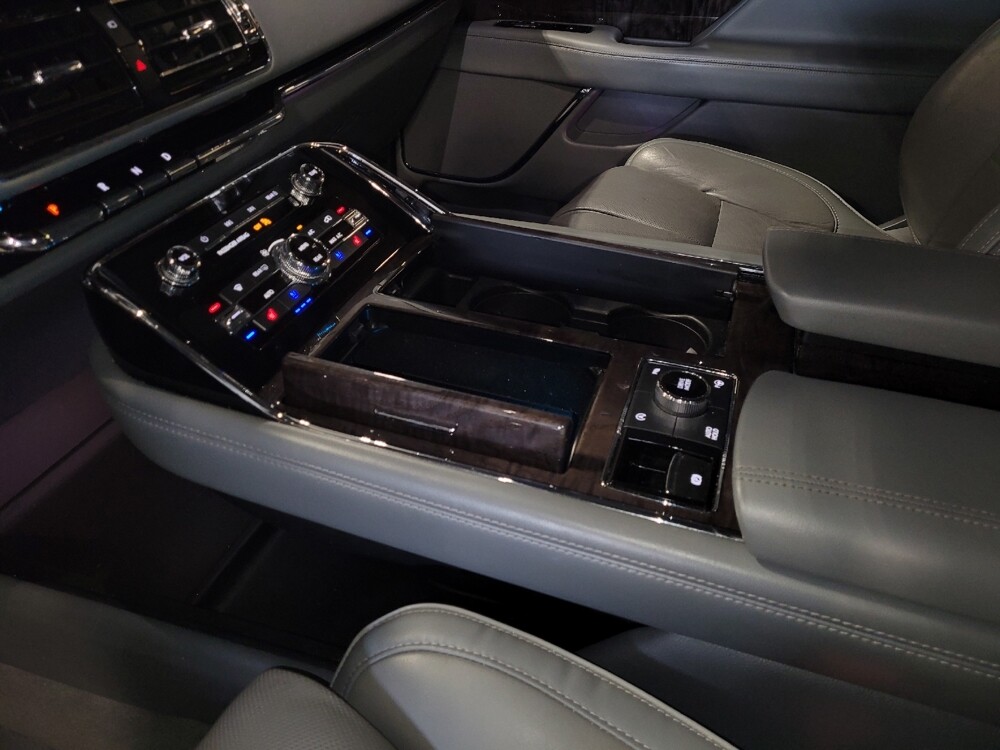 2018 Lincoln Navigator L in Pensacola, FL 32505 - 18131075 26