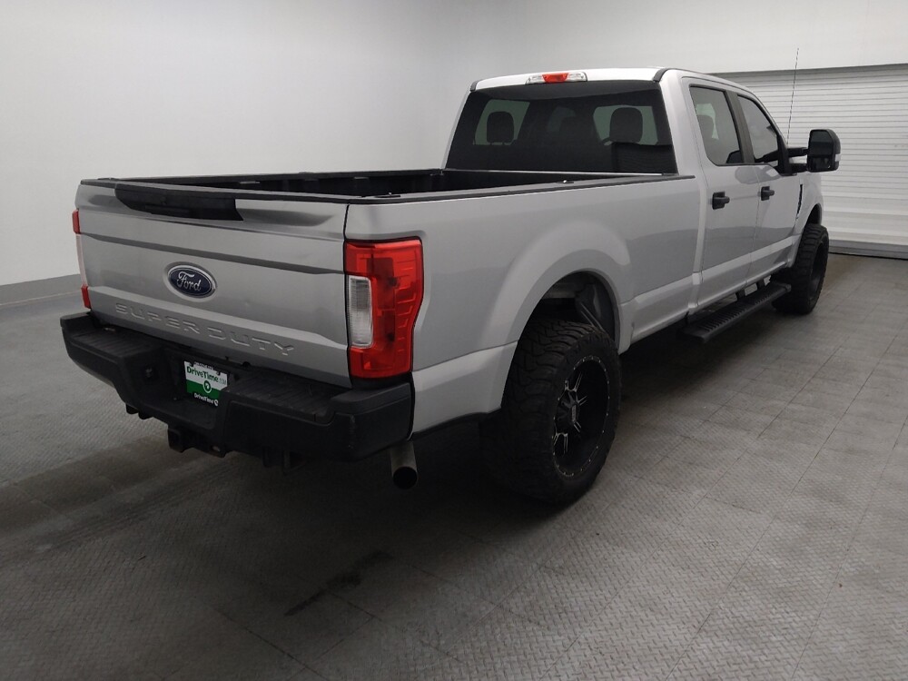 2018 Ford F350 in Savannah, GA 31419 - 18131076 9