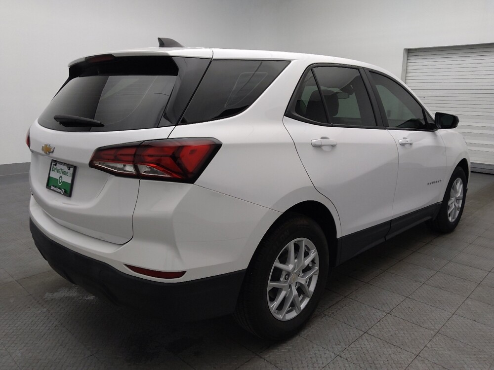 2024 Chevrolet Equinox in Jacksonville, FL 32225 - 18131078 9