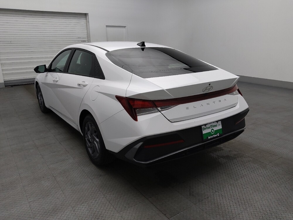 2024 Hyundai Elantra in Jacksonville, FL 32210 - 18131081 5