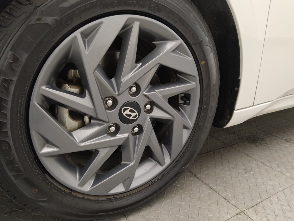 2024 Hyundai Elantra in Jacksonville, FL 32210 - 18131081 31