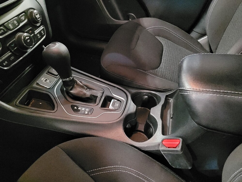 2021 Jeep Cherokee in Pensacola, FL 32505 - 18131083 26