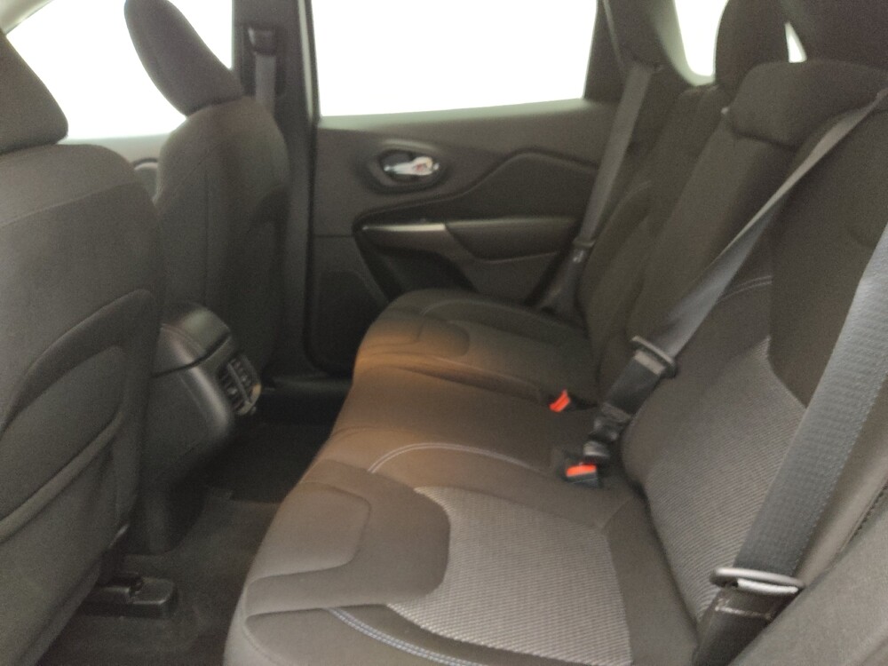 2021 Jeep Cherokee in Pensacola, FL 32505 - 18131083 18