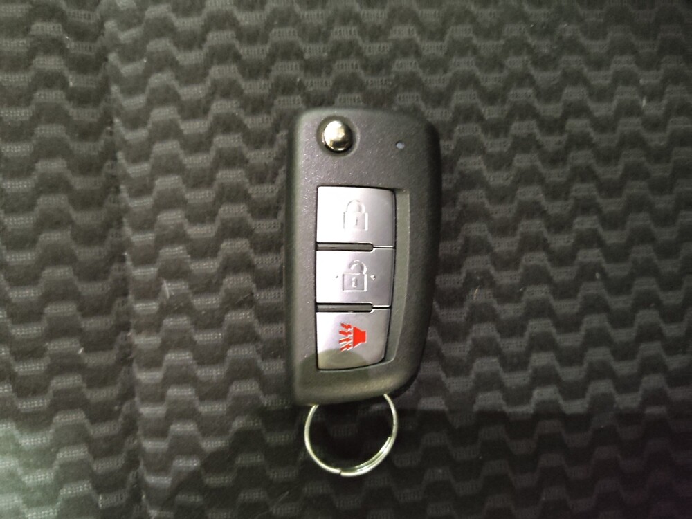 2019 Nissan Rogue Sport in Winston-Salem, NC 27103 - 18131088 32