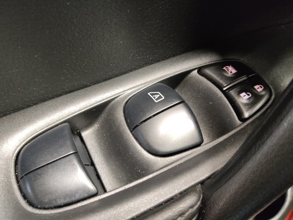 2019 Nissan Rogue Sport in Winston-Salem, NC 27103 - 18131088 27