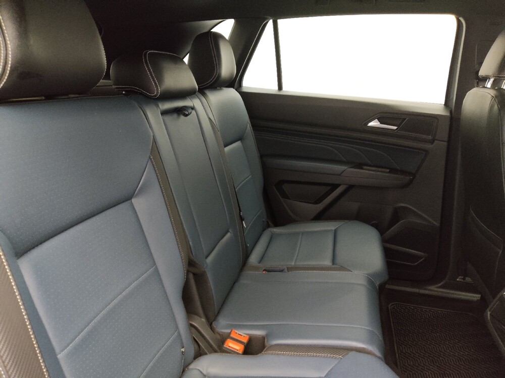 2021 Volkswagen Atlas in Conway, SC 29526 - 18131089 19