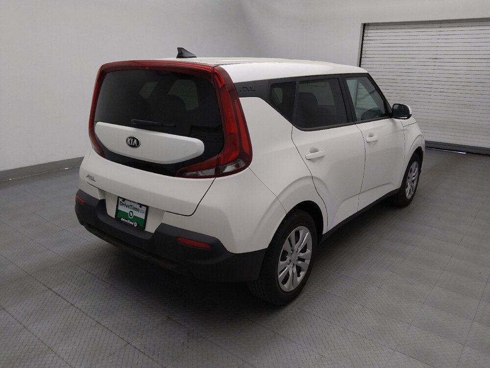 2021 Kia Soul in Raleigh, NC 27604 - 18131099 9