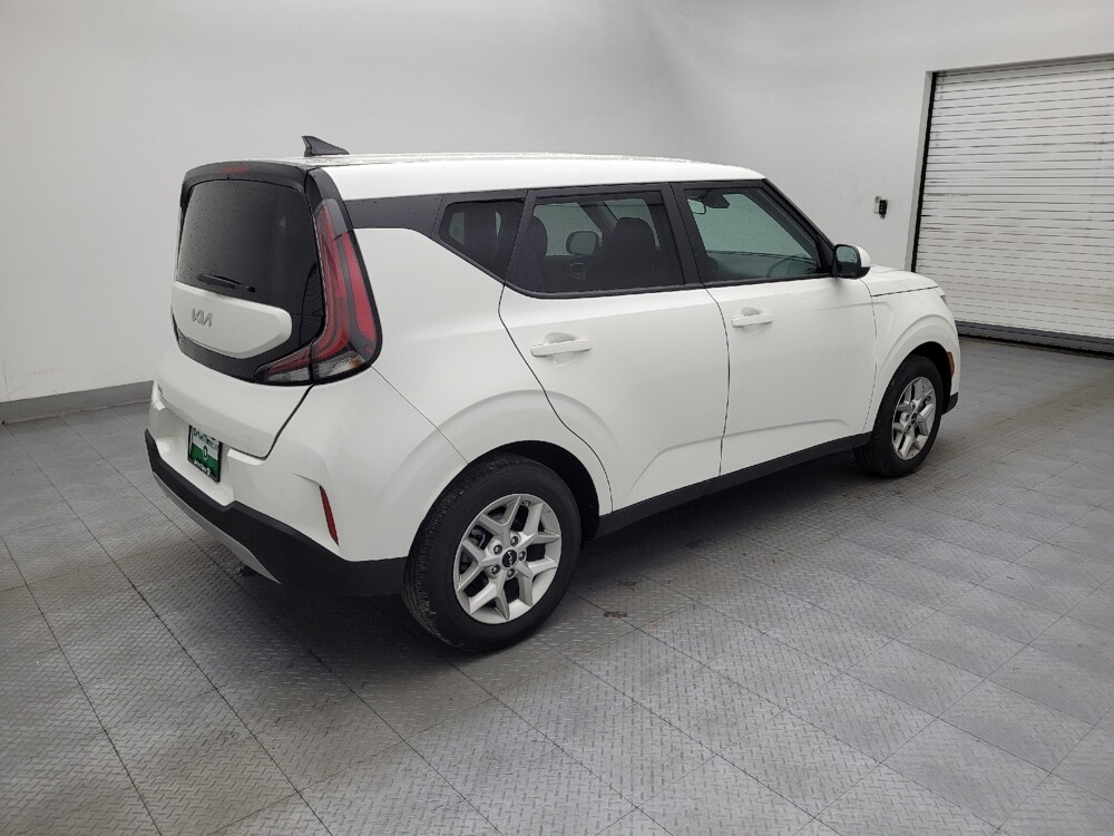 2025 Kia Soul in Greensboro, NC 27407 - 18131113 10