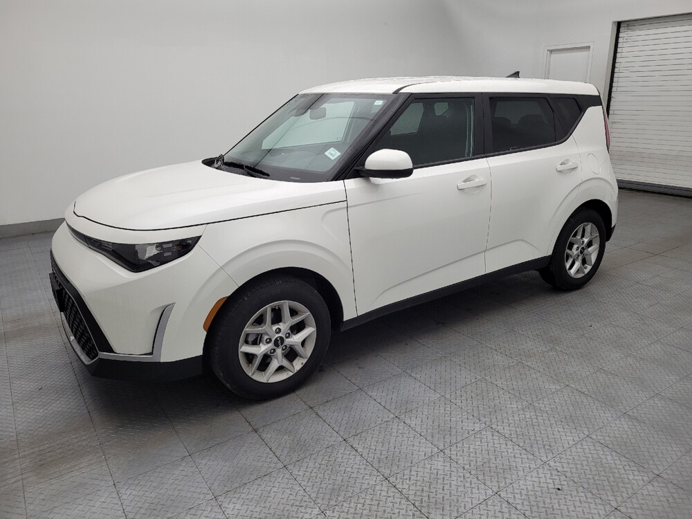 2025 Kia Soul in Greensboro, NC 27407 - 18131113 2